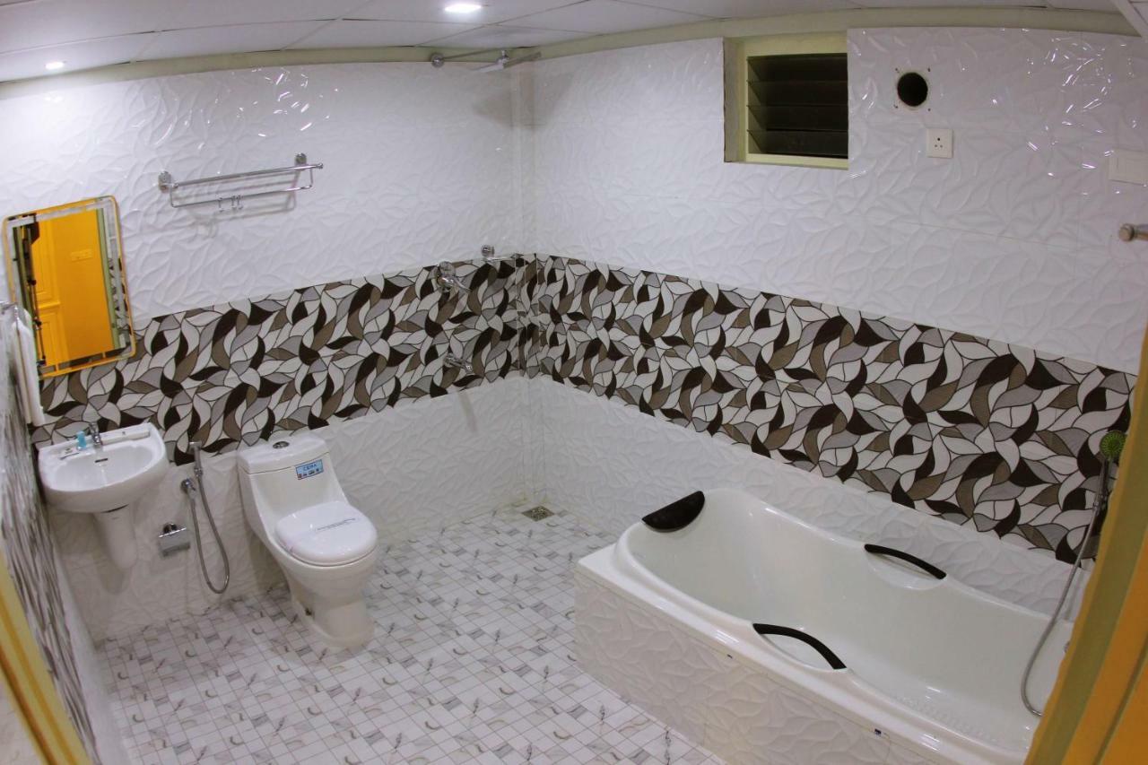 Jannah Residency Hotel Мунар Екстериор снимка