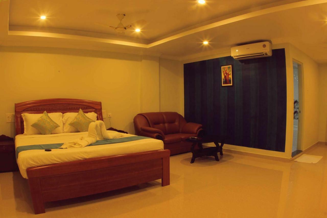 Jannah Residency Hotel Мунар Екстериор снимка